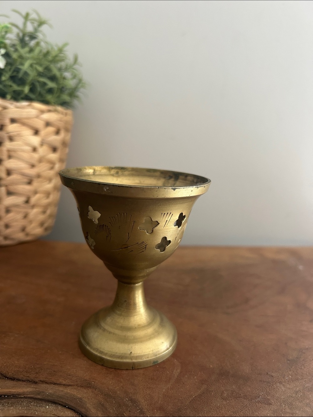 Vintage Brass Pedestal Candleholder Tea lite goblet clover cutouts etching